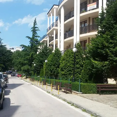 Апартамент In Iglika *